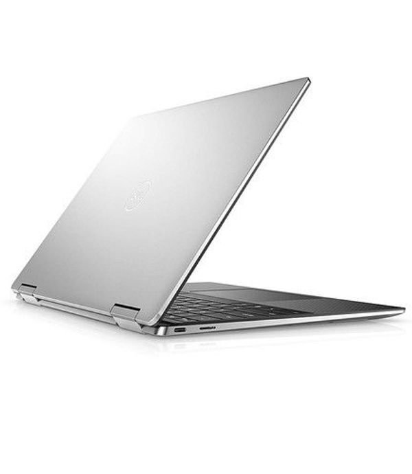 Dell XPS 13 Platinum Silver 1.jpeg